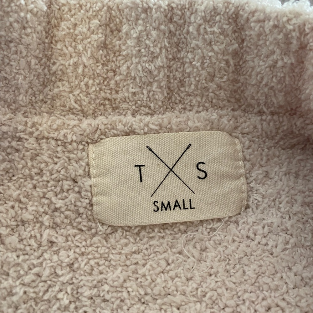Sweater - Picture 3 of 6